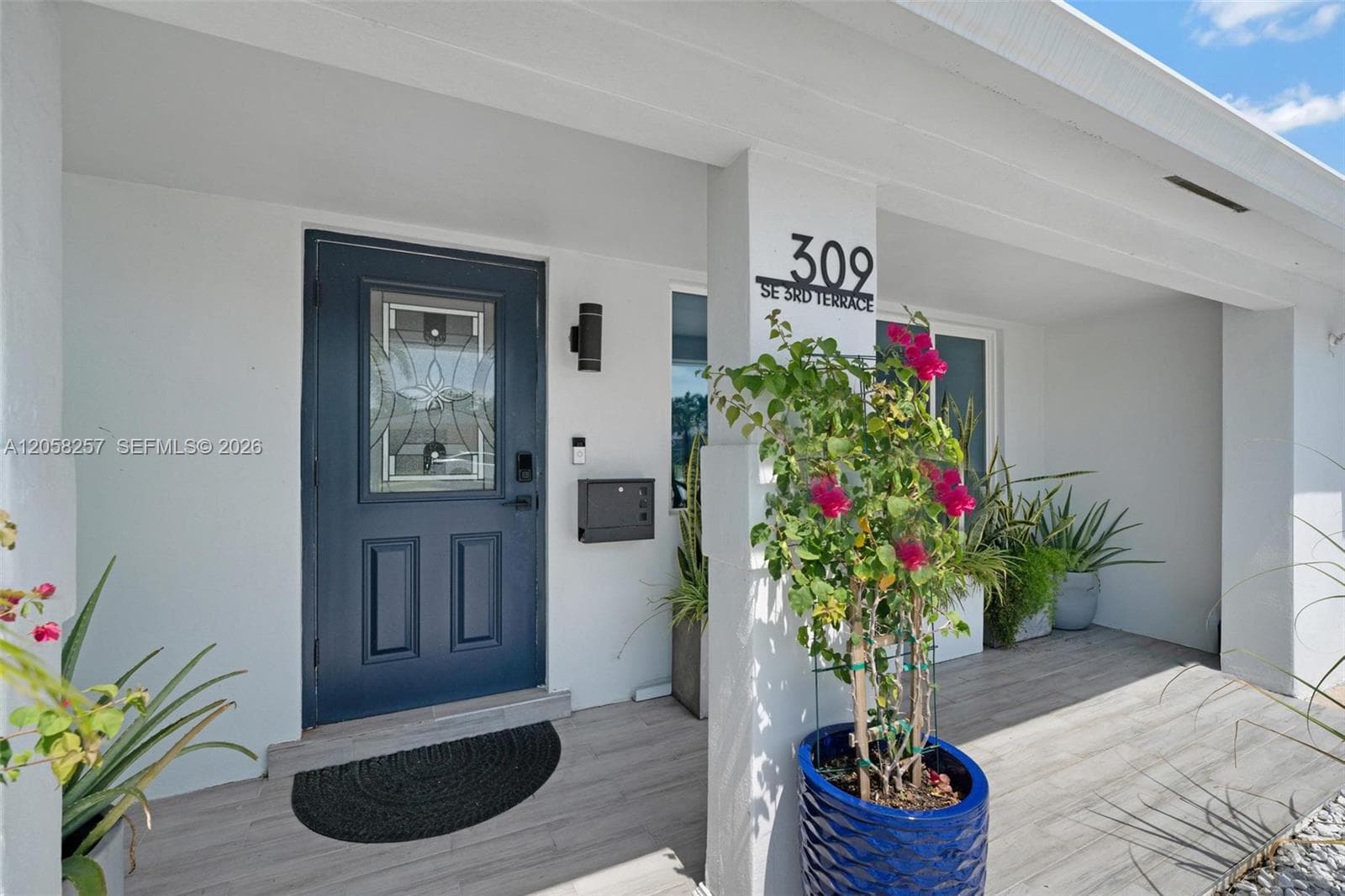 309 SE 3rd Ter, Deerfield Beach, FL 33441 photo 2