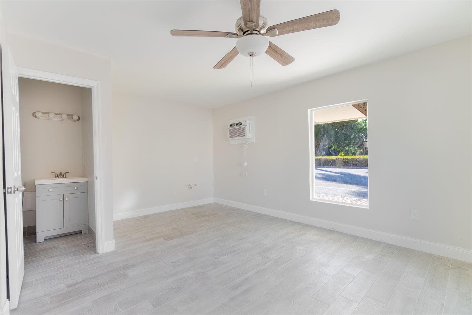 400 S FEDERAL Highway, Boynton Beach, FL 33435 photo 5