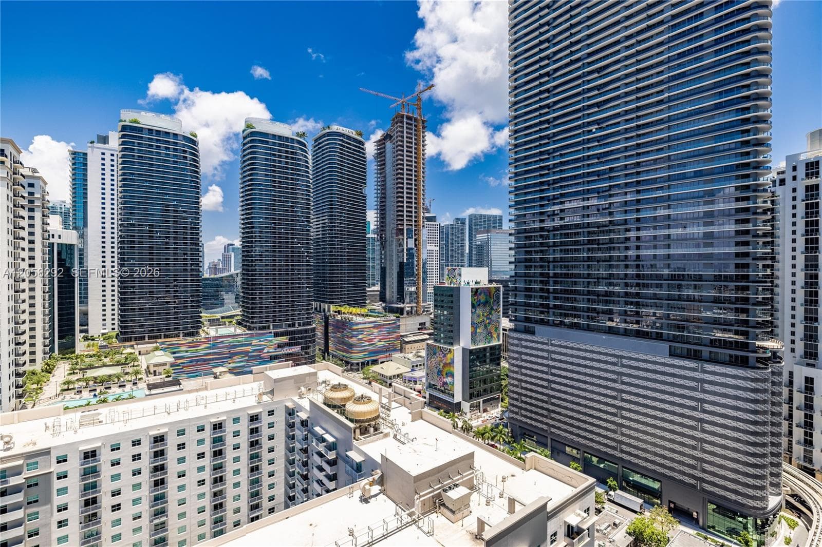 1111 SW 1st Ave # 2723N, Miami, FL 33130 photo 2