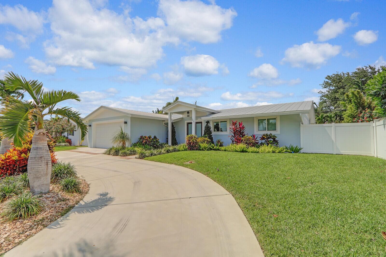 27 WILLOW Road, Tequesta, FL 33469 photo 3