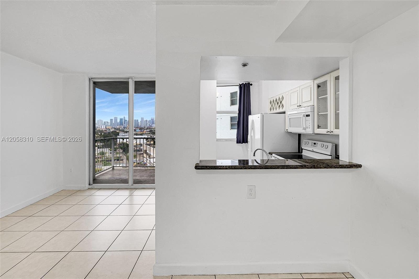 1 Glen Royal Pkwy # 1010, Miami, FL 33125 photo 4