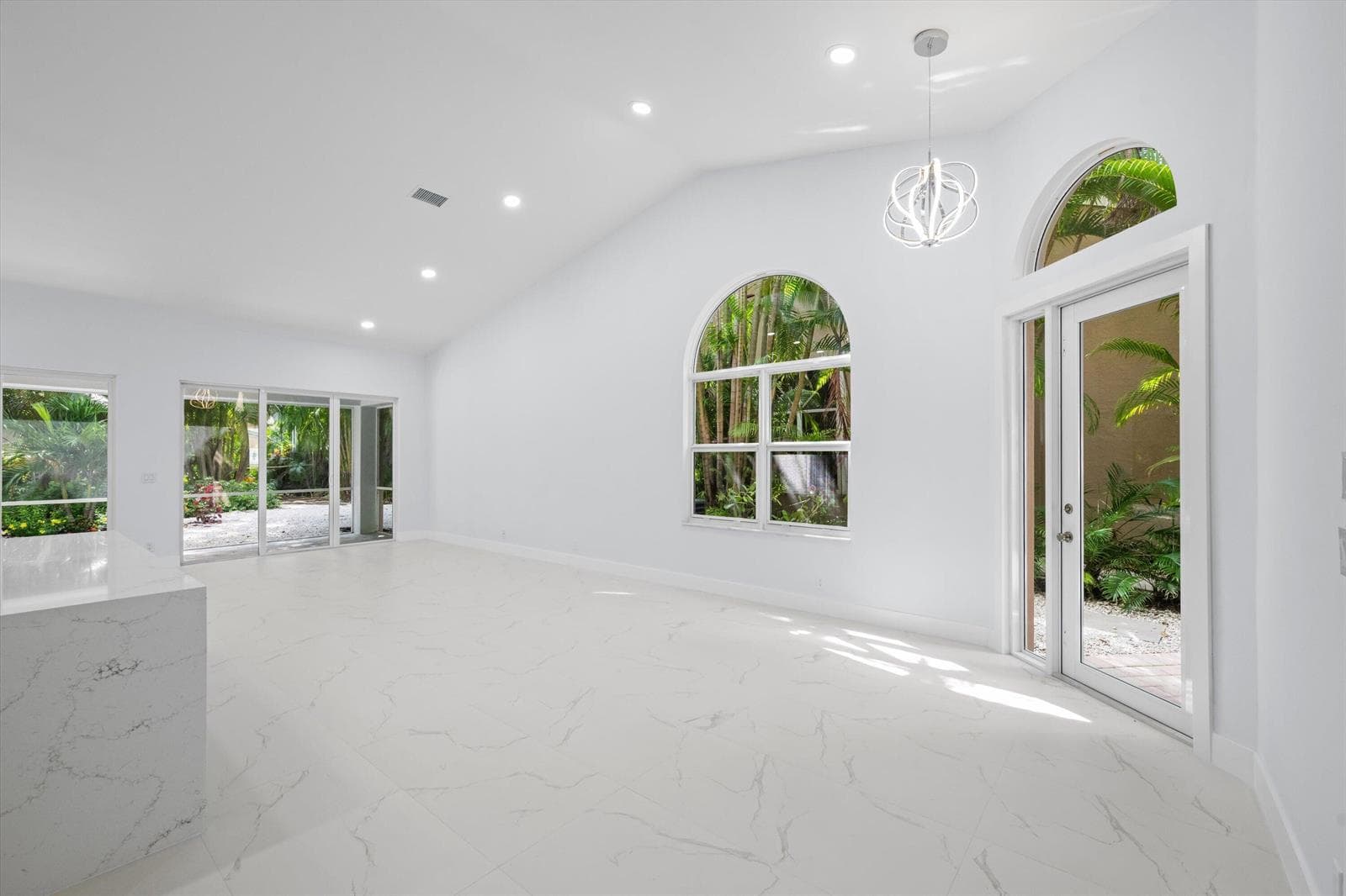 4521 CARLTON GOLF Drive, Lake Worth, FL 33449 photo 3
