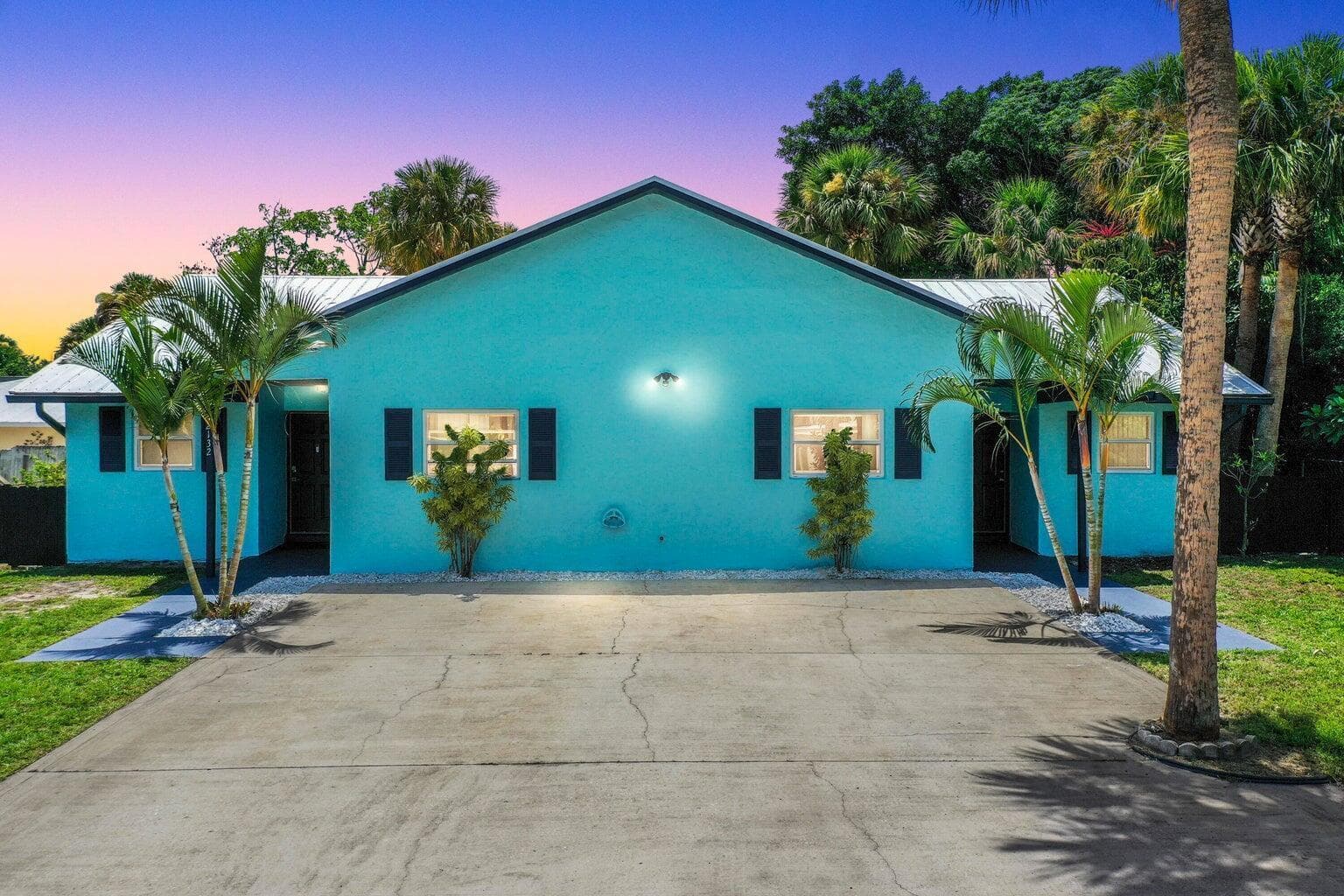 2132 NE Pelican Terrace, Jensen Beach, FL 34957 photo 2