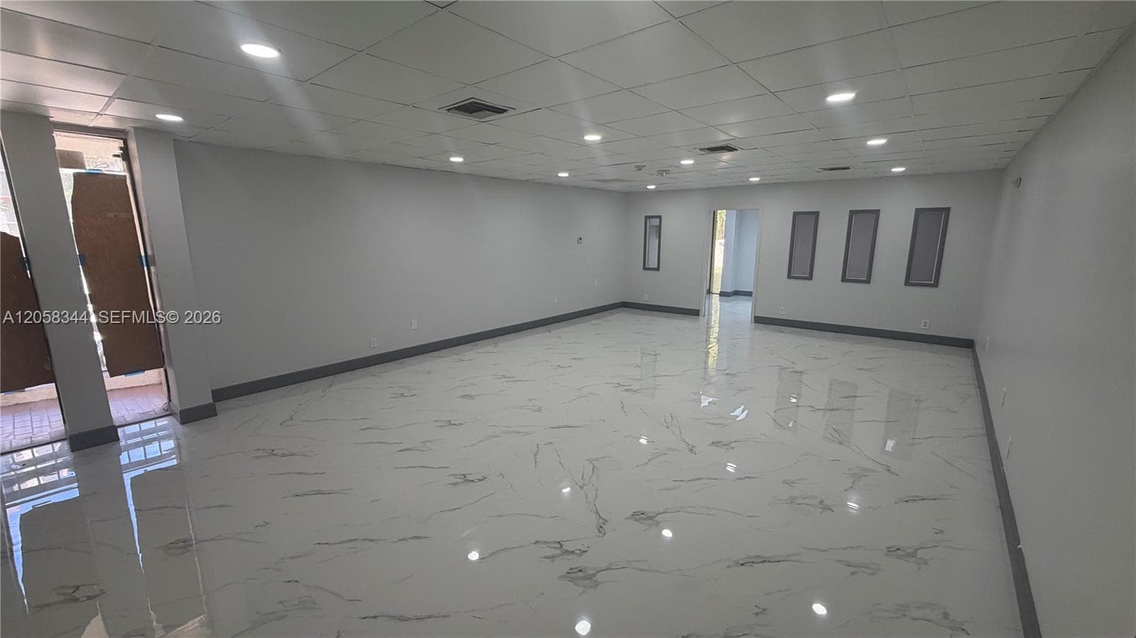 17001 N BAY RD # COMMERCIAL, Sunny Isles Beach, FL 33160