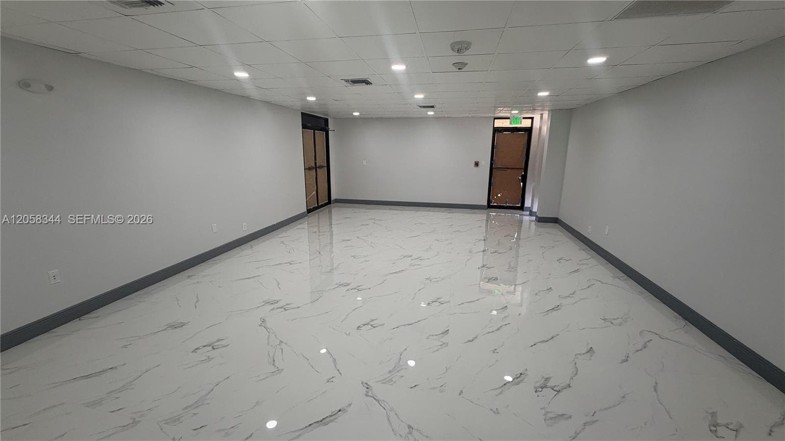 17001 N BAY RD # COMMERCIAL, Sunny Isles Beach, FL 33160 photo 4