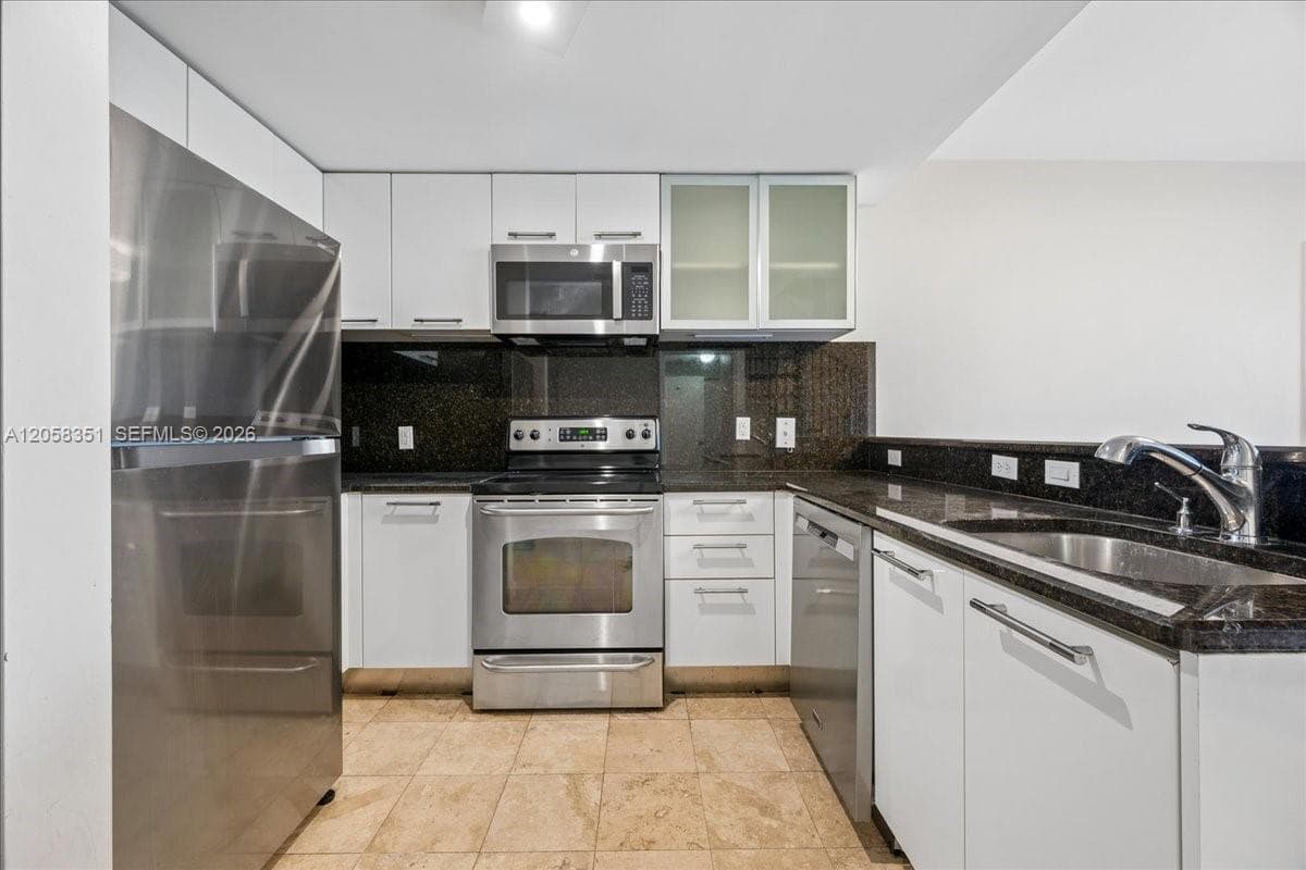 3339 Virginia St # PH-3, Miami, FL 33133 photo 5