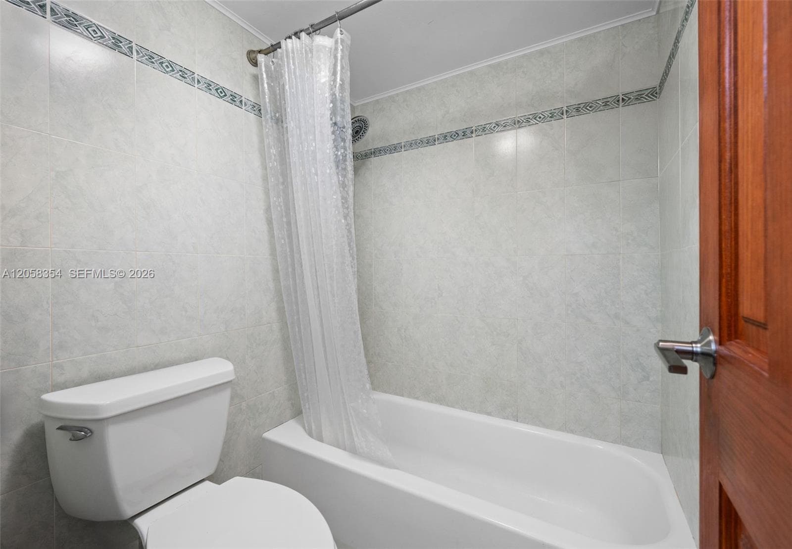 2030 S Ocean Dr # 1701, Hallandale Beach, FL 33009 photo 4