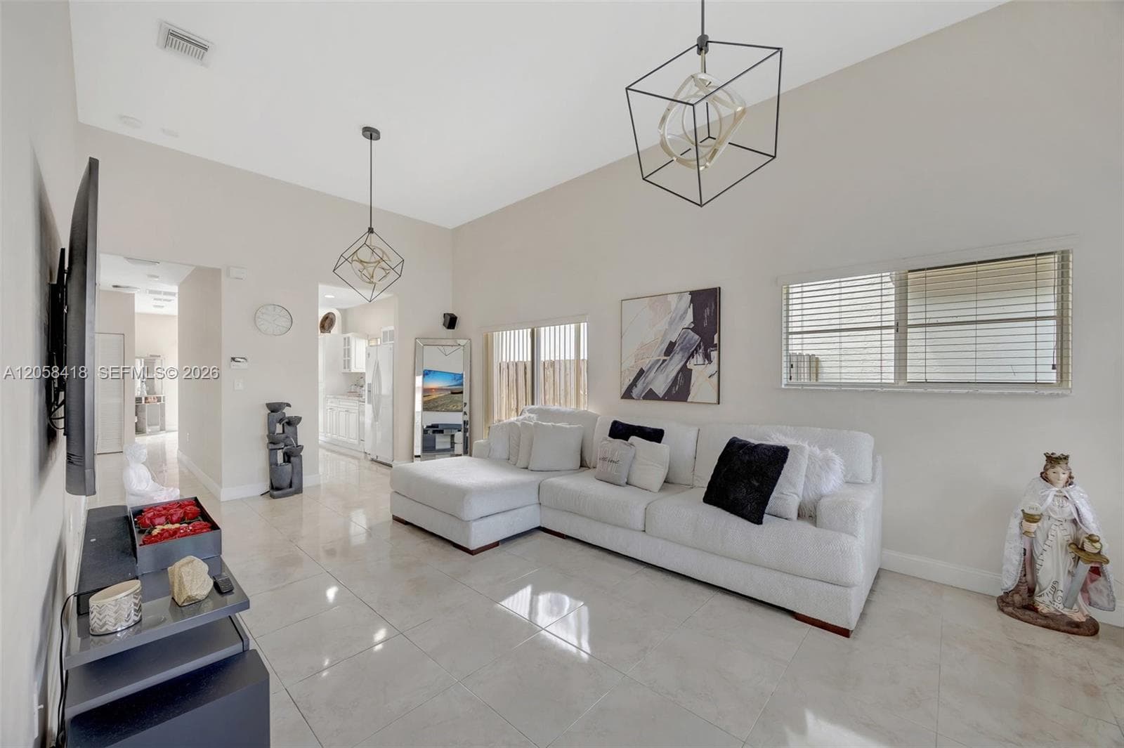 1130 NE 41st Ave, Homestead, FL 33033 photo 2