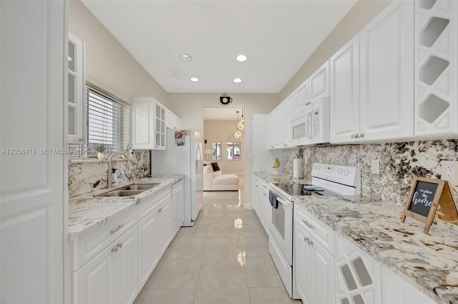 1130 NE 41st Ave, Homestead, FL 33033 photo 3