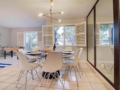 917 ORANGE Isle, Fort Lauderdale, FL 33315 photo 3