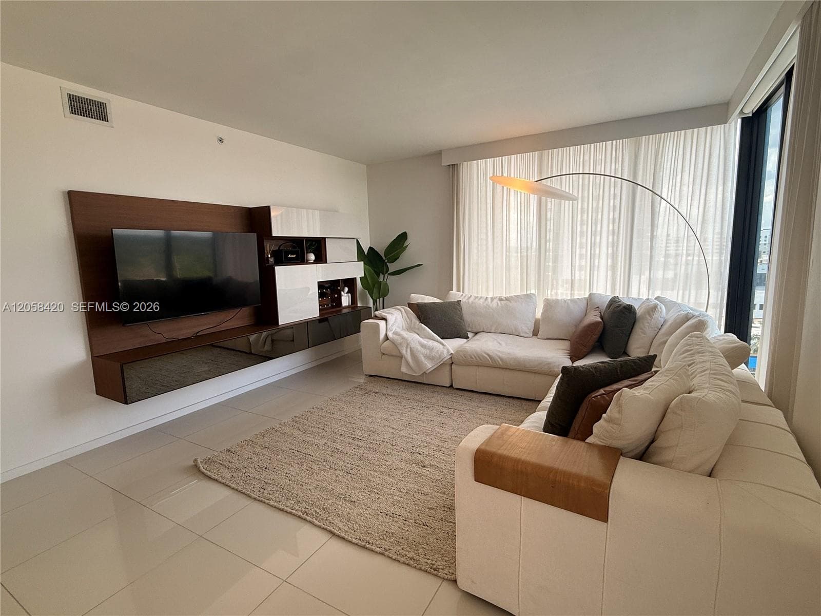 5300 Paseo Blvd # 502, Doral, FL 33166 photo 3