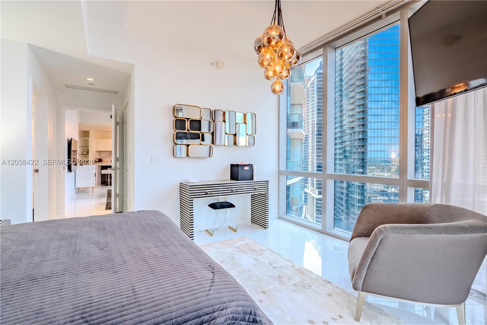 851 NE 1st Ave # 1802, Miami, FL 33132 photo 5