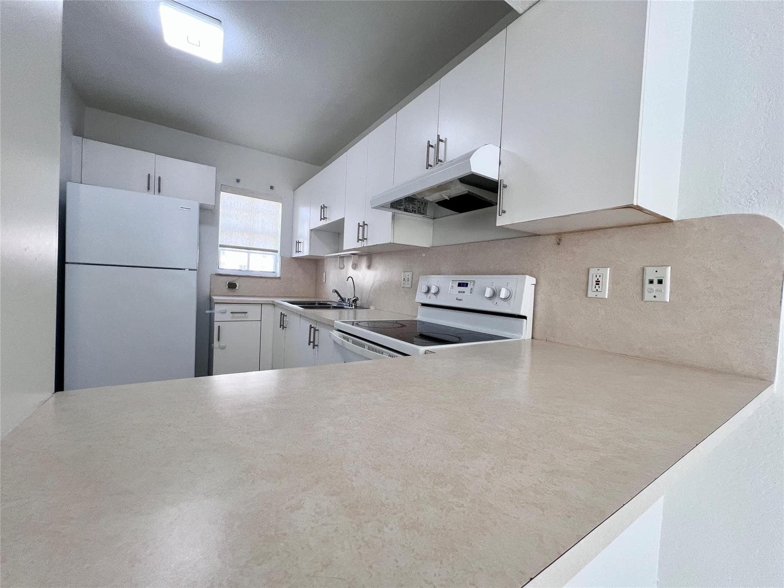519 W 68th Street # 4, Hialeah, FL 33014 photo 4