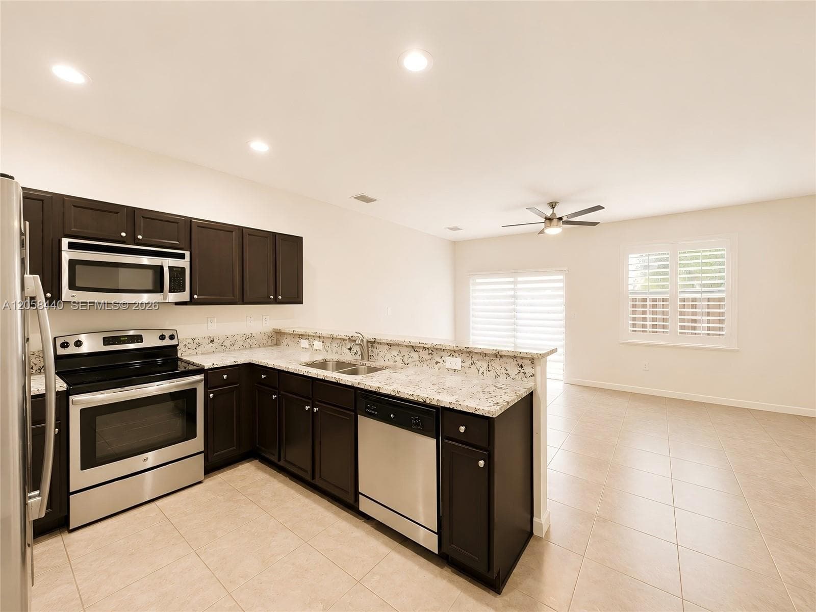 11362 SW 151st Ave, Miami, FL 33196 photo 4