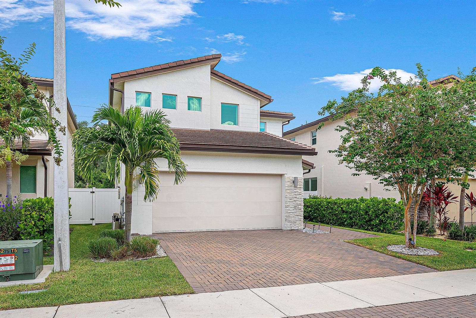 1600 Verawood Lane, Delray Beach, FL 33445 photo 2