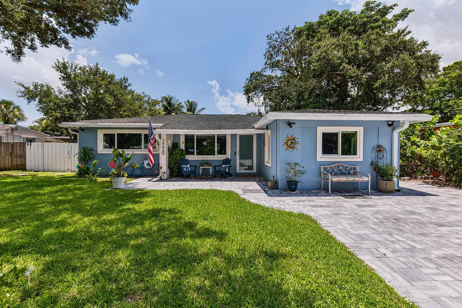 3220 SW 16TH Court, Fort Lauderdale, FL 33312 photo 2