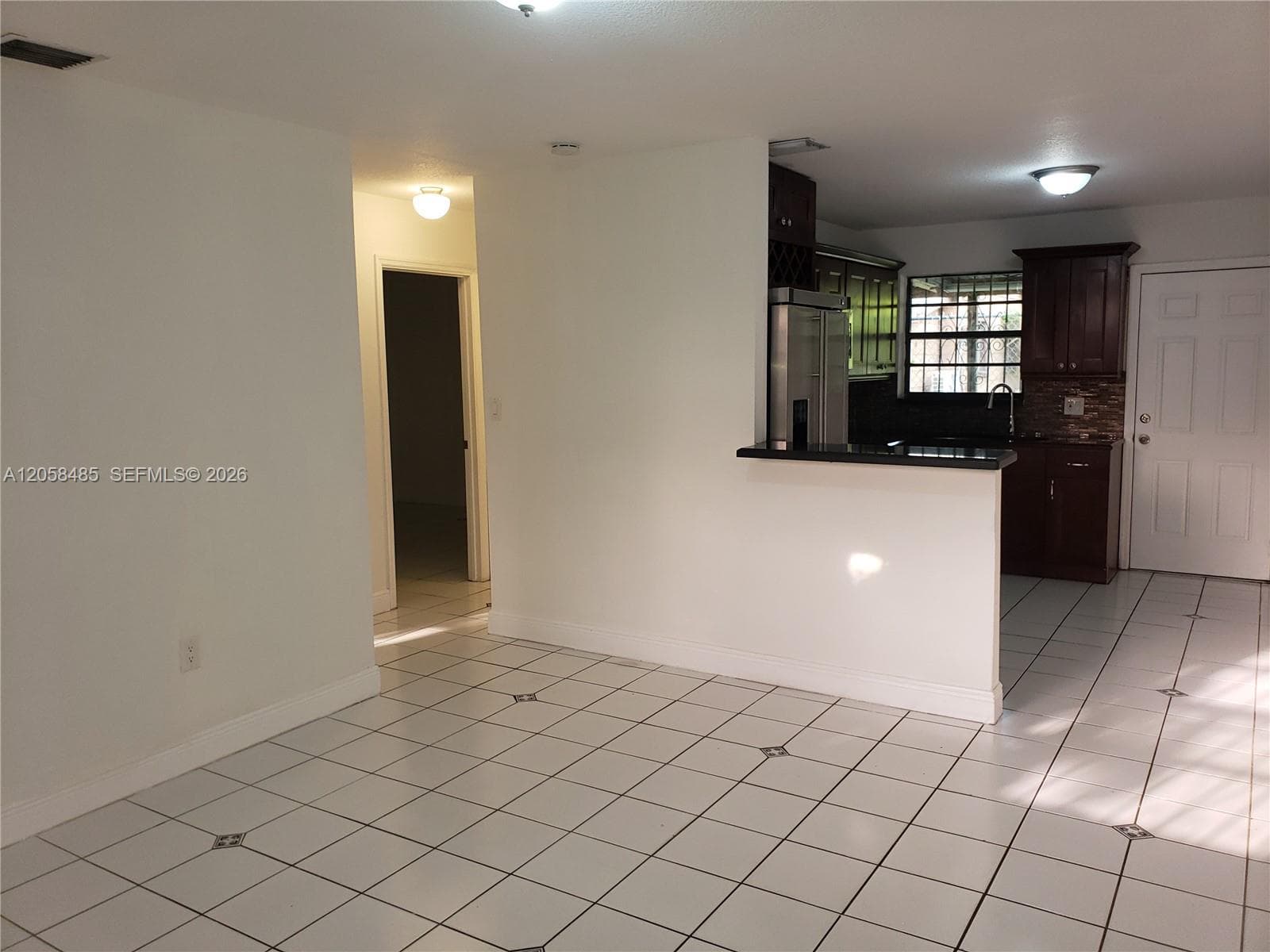 2998 NW 30th St # 2995 2 bedroom, Miami, FL 33142 photo 2
