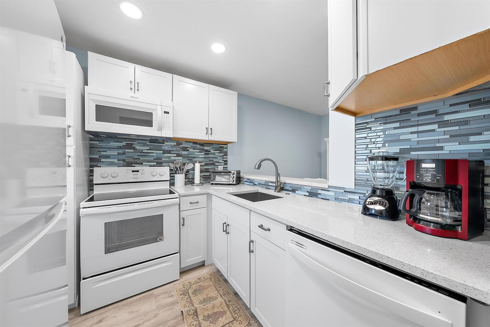 3851 N OCEAN Boulevard # 202, Gulf Stream, FL 33483 photo 3