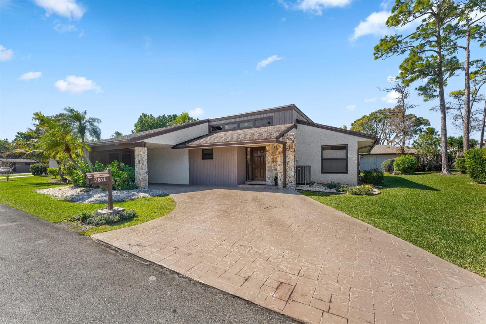 7811 BEECHFERN Circle # 26, Tamarac, FL 33321 photo 2