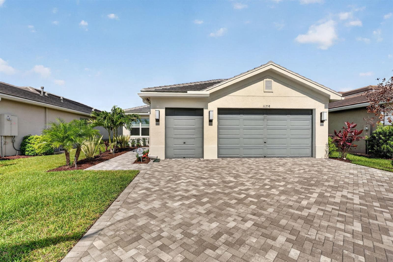 11758 SW Coral Cove Parkway, Port St. Lucie, FL 34987 photo 4