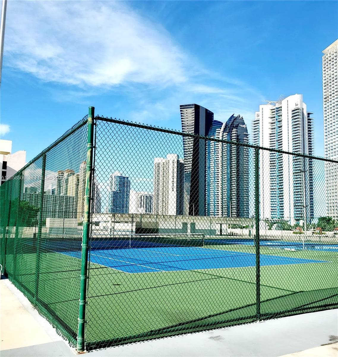 17021 N Bay Rd # 618, Sunny Isles Beach, FL 33160 photo 4