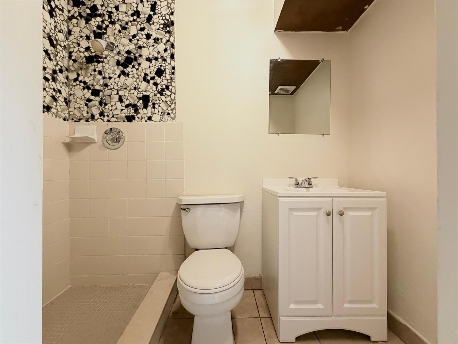 735 46th Street, West Palm Beach, FL 33407 photo 3