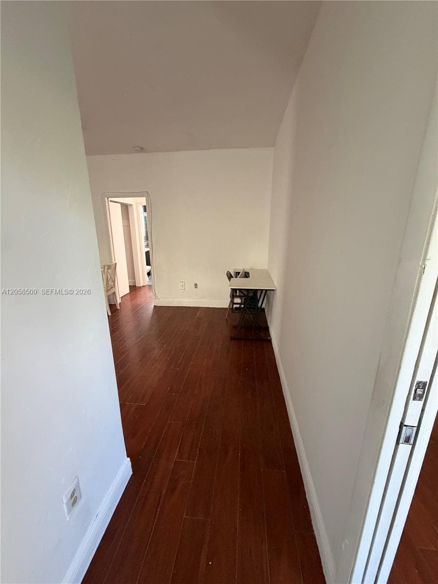 1026 Euclid Ave # 6, Miami Beach, FL 33139 photo 2