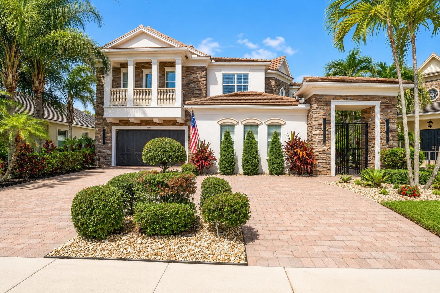 8541 Butler Greenwood Drive, Royal Palm Beach, FL 33411 photo 2
