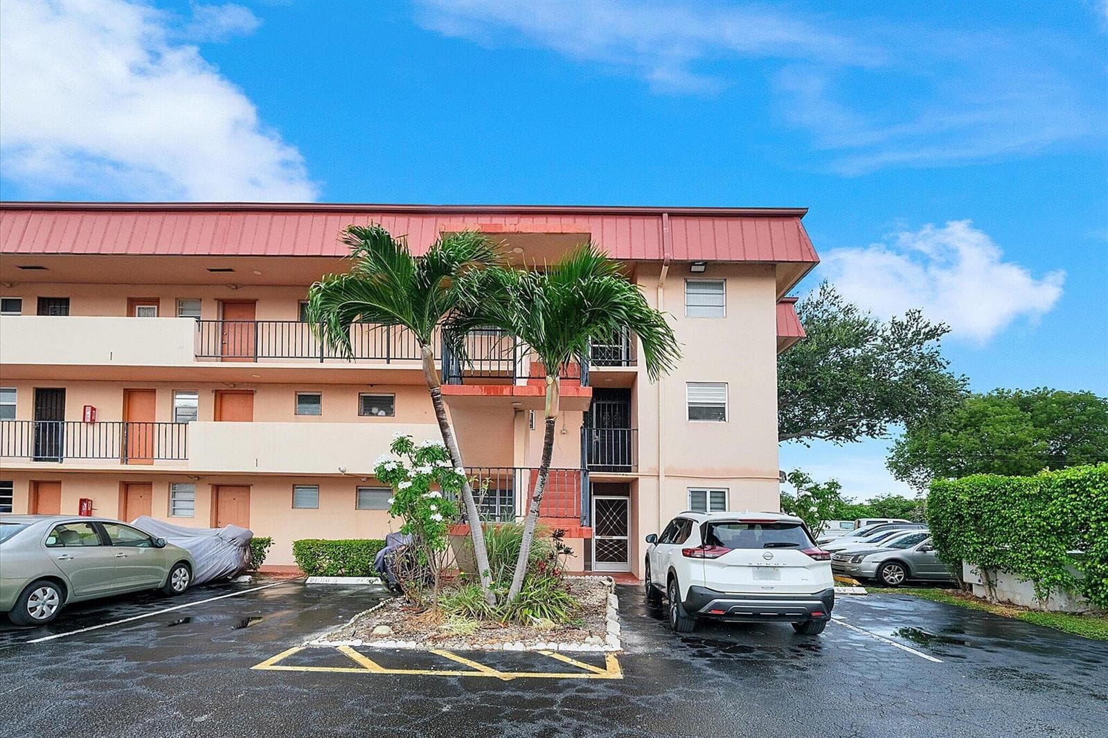 19001 NE 14TH Avenue # 145, Miami, FL 33179