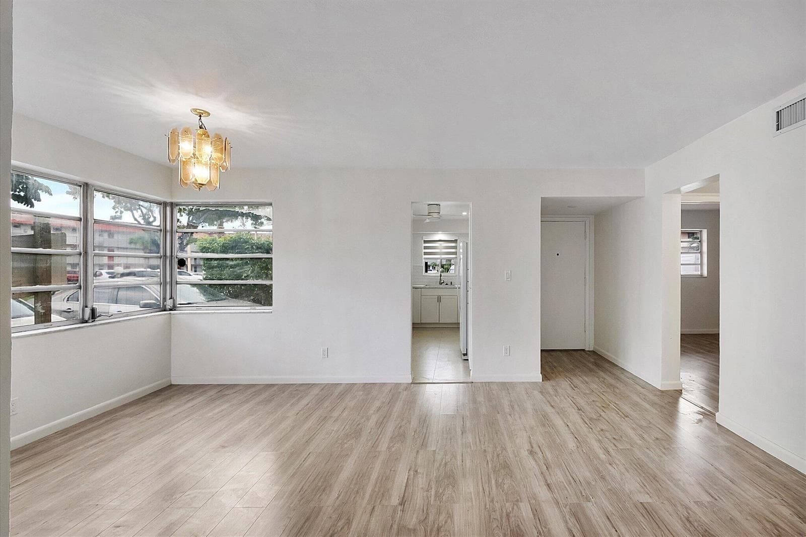 19001 NE 14TH Avenue # 145, Miami, FL 33179 photo 4