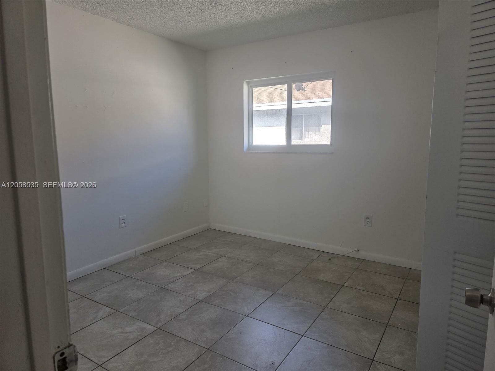 5525 W 24th Way # 11, Hialeah, FL 33016 photo 2
