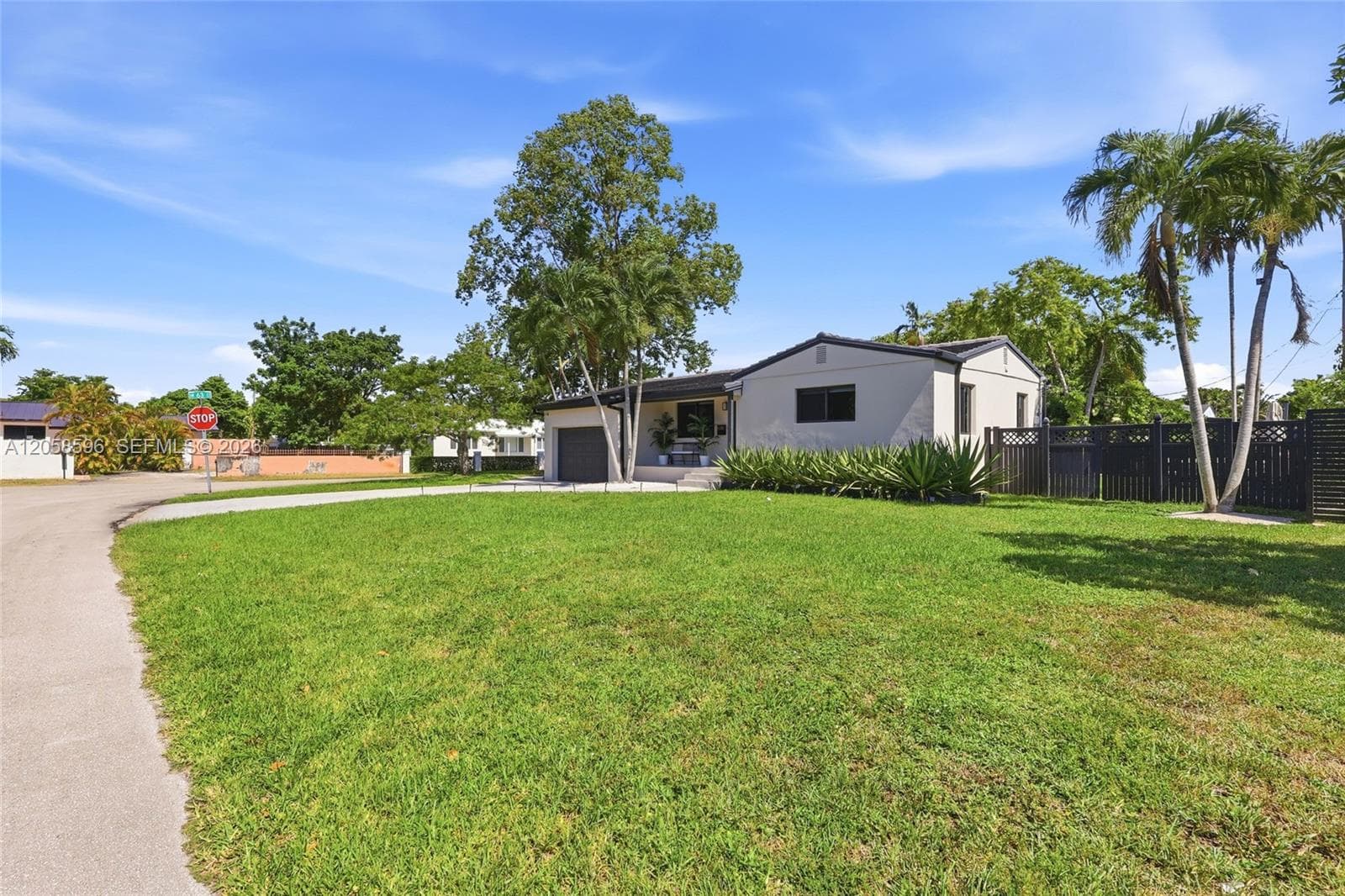 6321 SW 21st St, Miami, FL 33155 photo 4