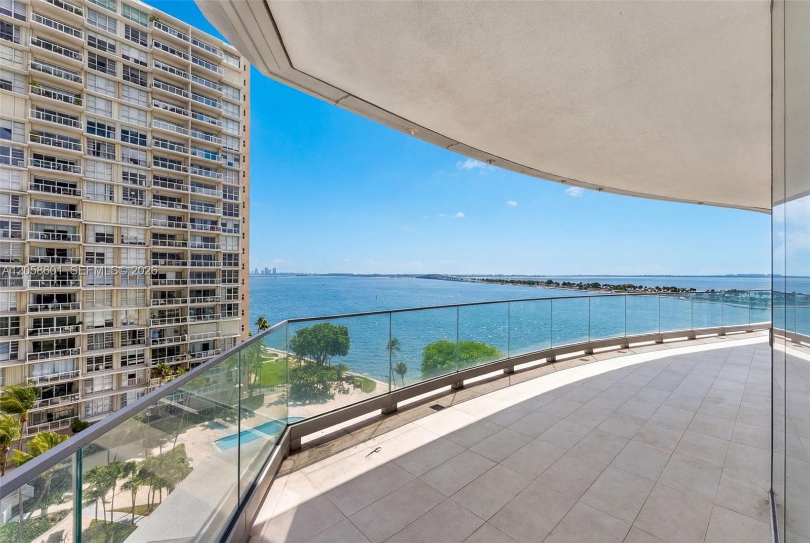 175 SE 25th Rd # 604, Miami, FL 33129 photo 3
