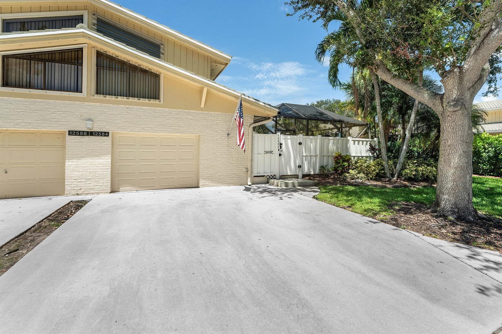 12584 WOODMILL Drive, Palm Beach Gardens, FL 33418 photo 2