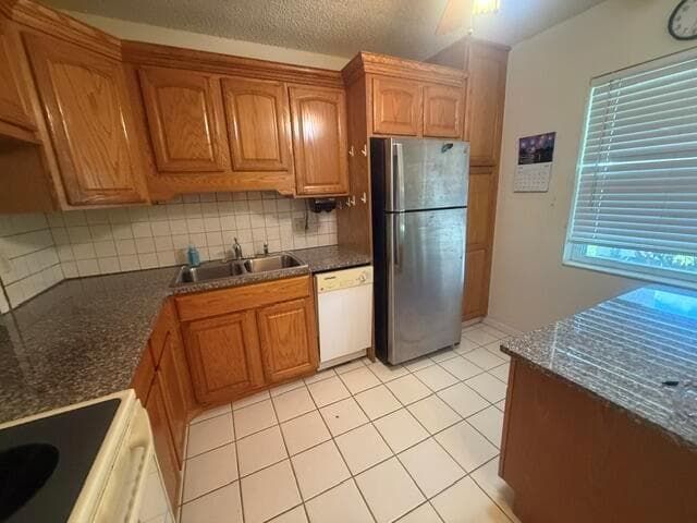 197 Lake Susan Lane, West Palm Beach, FL 33411 photo 5