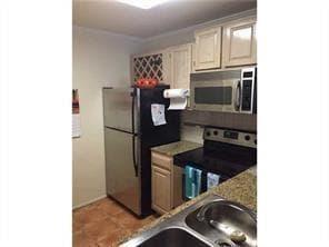 1885 PALM COVE Boulevard # 10-102, Delray Beach, FL 33445 photo 5