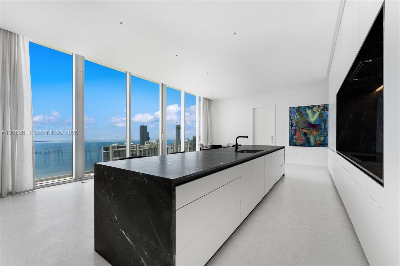 300 Biscayne Boulevard Way # 5801C, Miami, FL 33131 photo 3