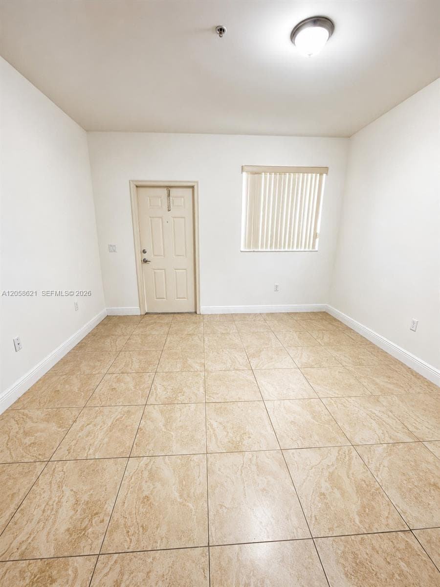 18100 NW 59th Ave # 205, Hialeah, FL 33015 photo 3