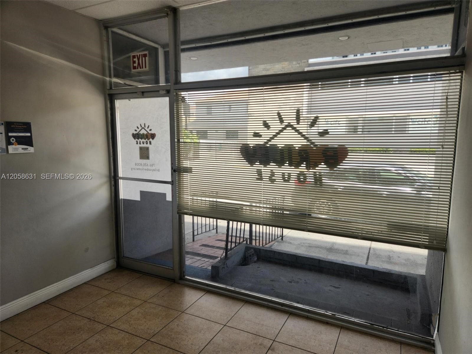 1410 SW 1st St # 1420, Miami, FL 33135 photo 3