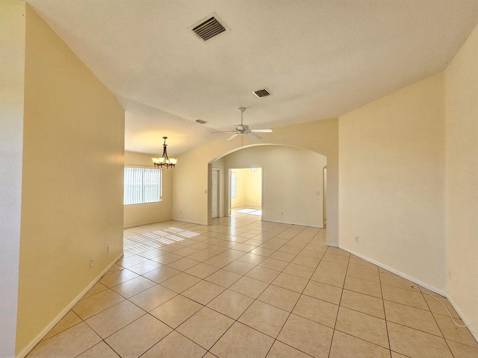 12827 HAMPTON LAKES Circle, Boynton Beach, FL 33436 photo 4
