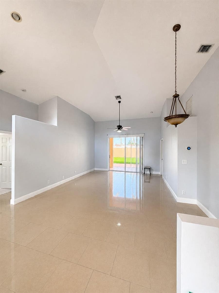 8061 Saw Palmetto Lane, Boynton Beach, FL 33436 photo 5