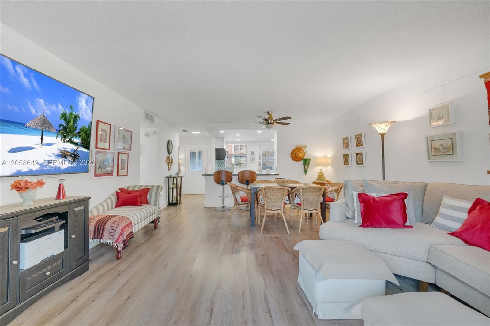233 NE 14th Ave # 108, Hallandale Beach, FL 33009 photo 4
