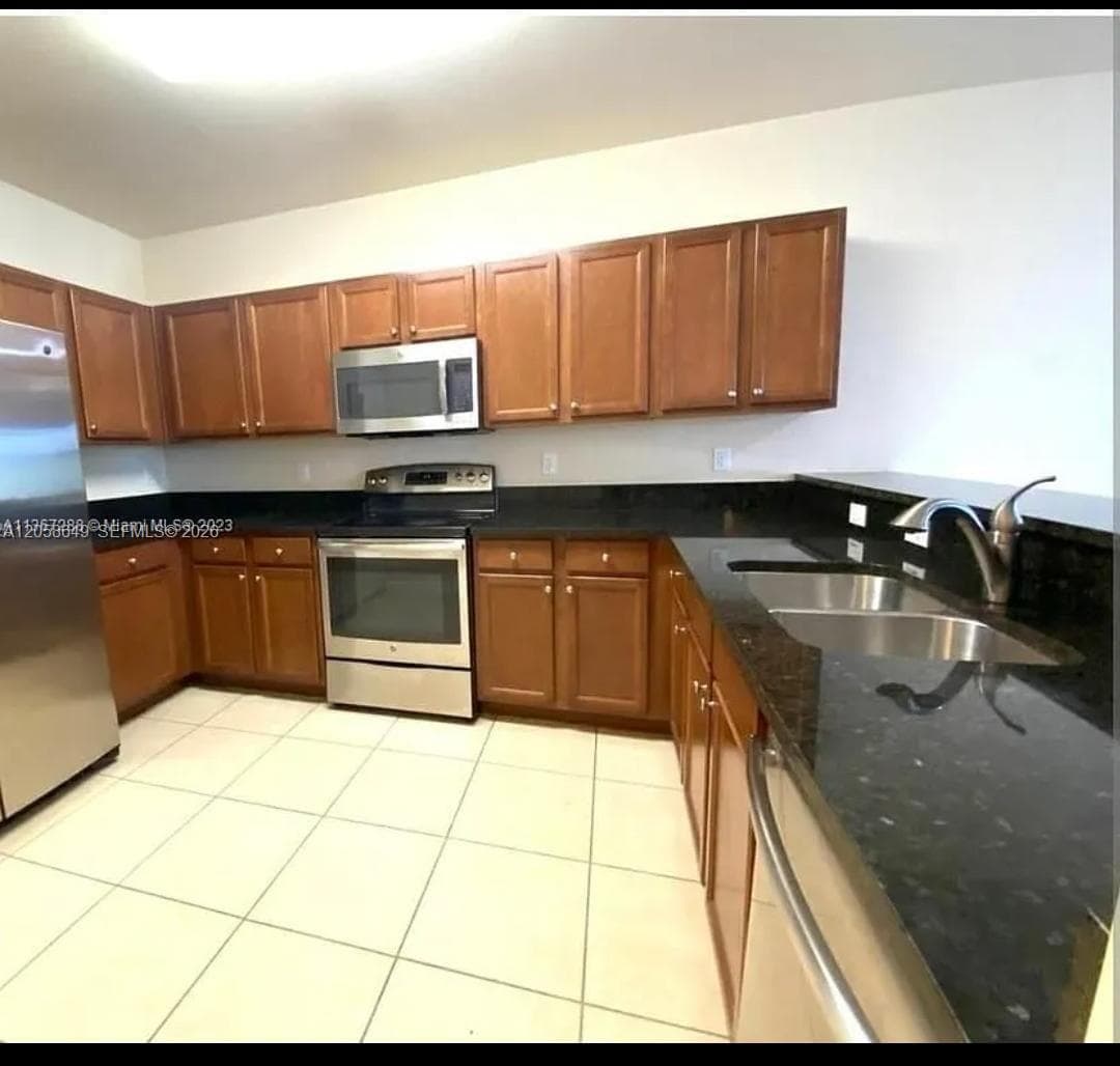 8930 NW 97th Ave # 202, Doral, FL 33178 photo 2