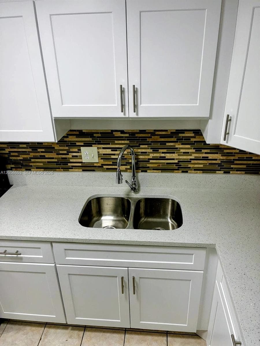 7911 N Colony Cir N # 202, Tamarac, FL 33321 photo 3