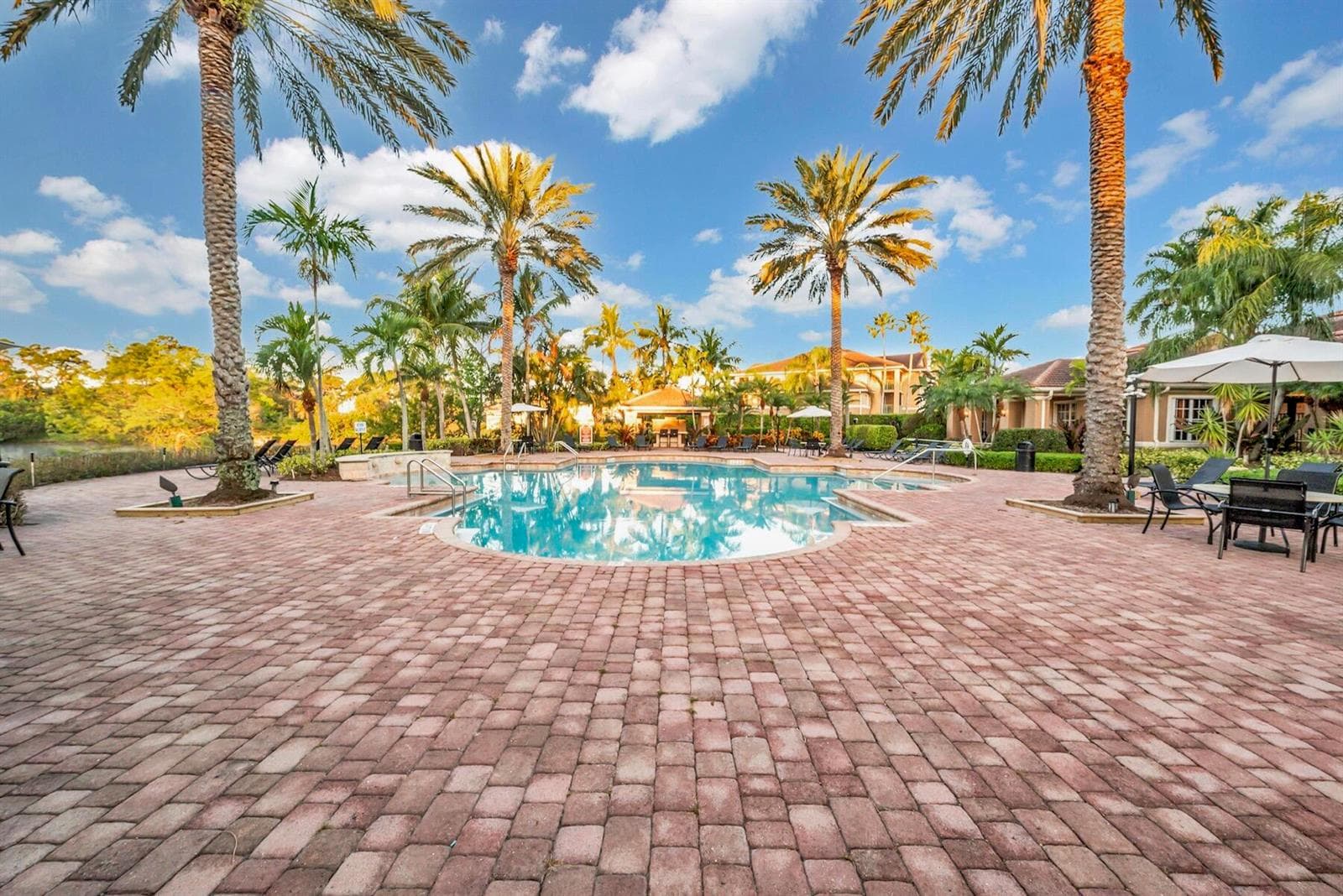 3702 NW MEDITERRANEAN Lane # 103, Jensen Beach, FL 34957 photo 4