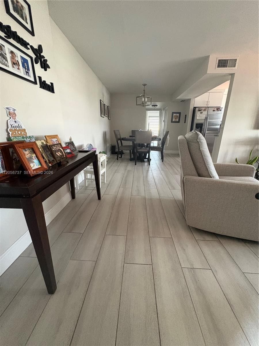 7620 Carlyle Ave # 502, Miami Beach, FL 33141 photo 2