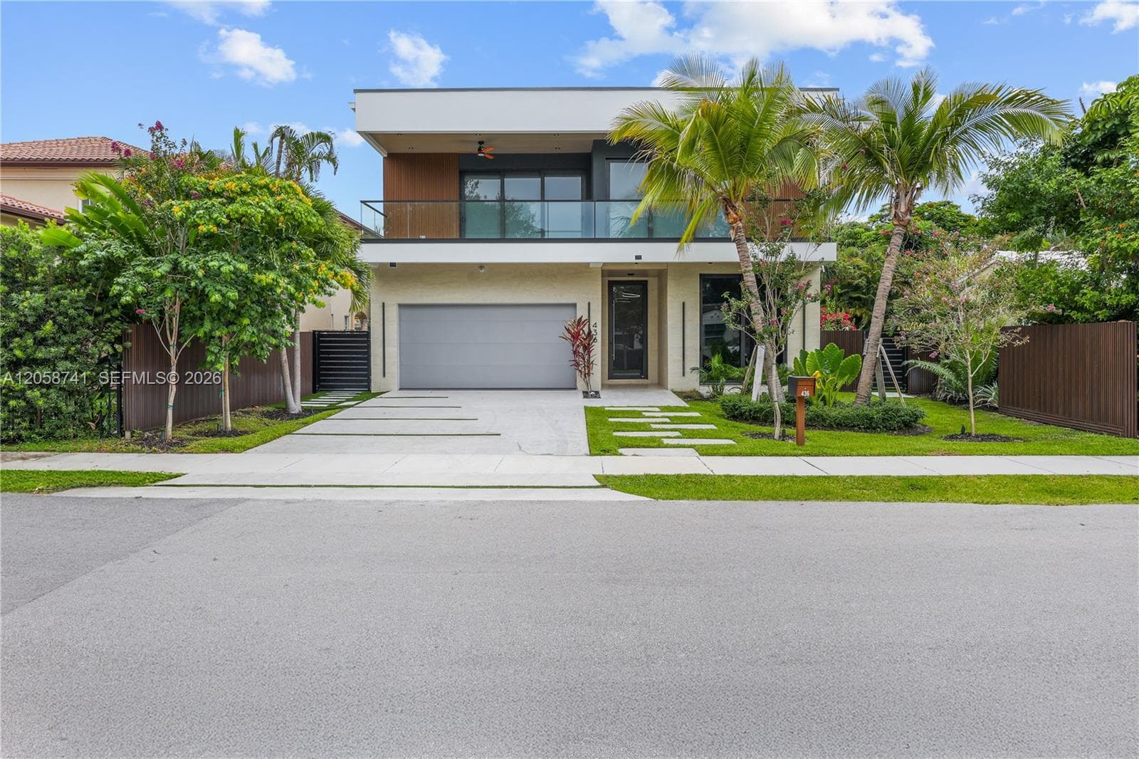 436 NE 10th Ave, Fort Lauderdale, FL 33301 photo 4