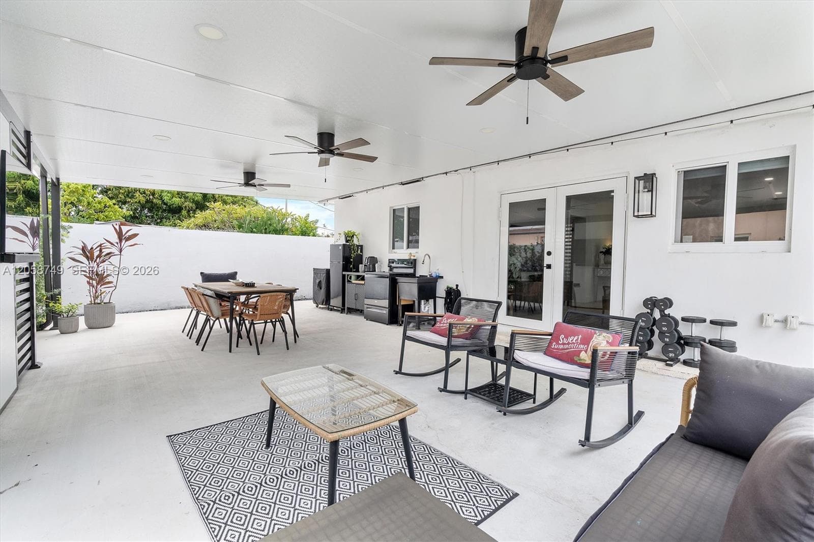 6100 NW 2nd St, Miami, FL 33126 photo 3