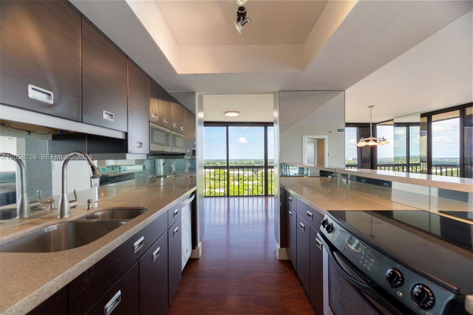 2480 Presidential Way # 1801, West Palm Beach, FL 33401 photo 5