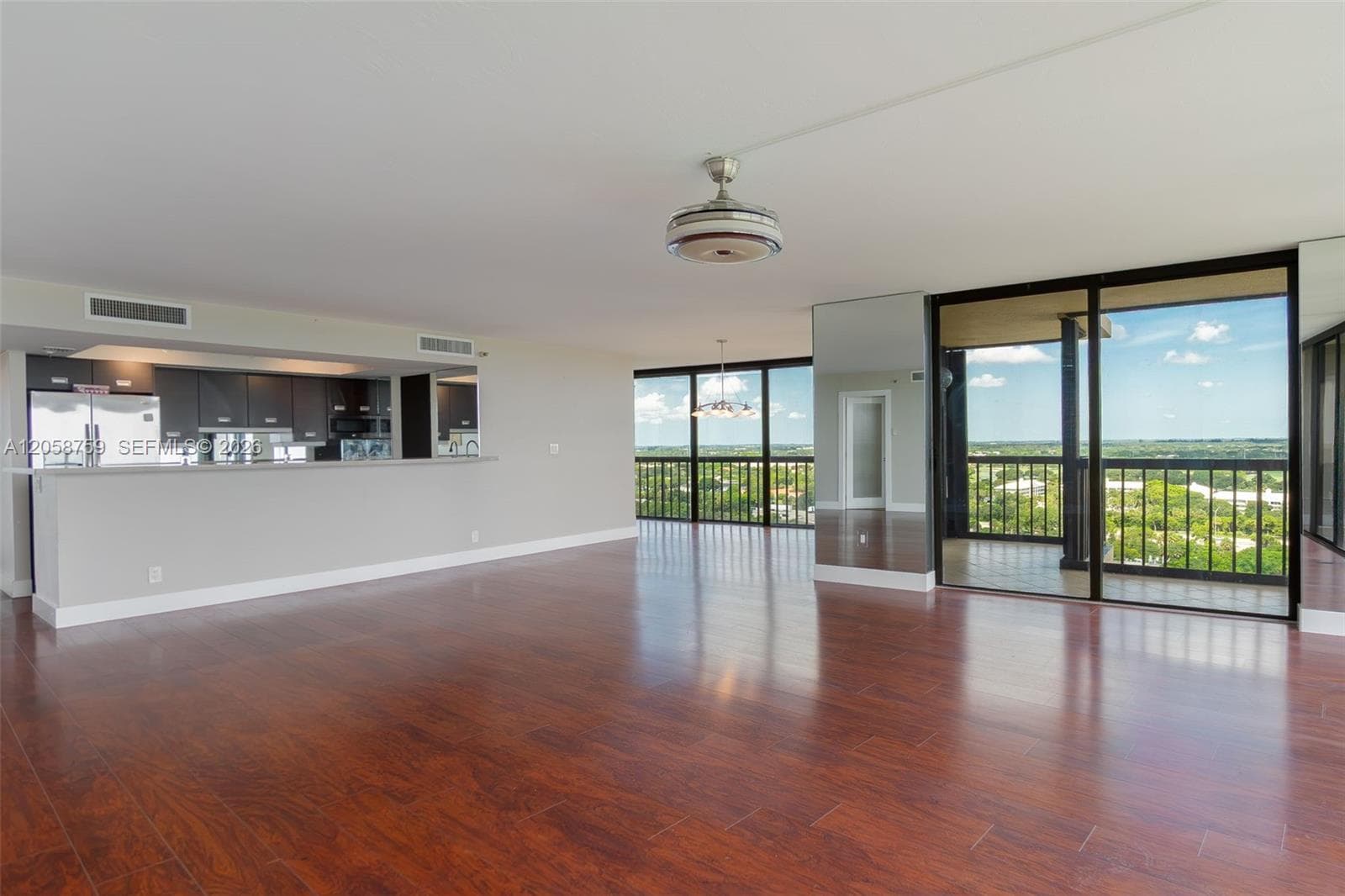 2480 Presidential Way # 1801, West Palm Beach, FL 33401 photo 4